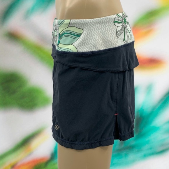 RARE Lululemon Run: Speed Skirt Skort Size 6 Floral Grey Lined Tennis - Picture 2 of 9